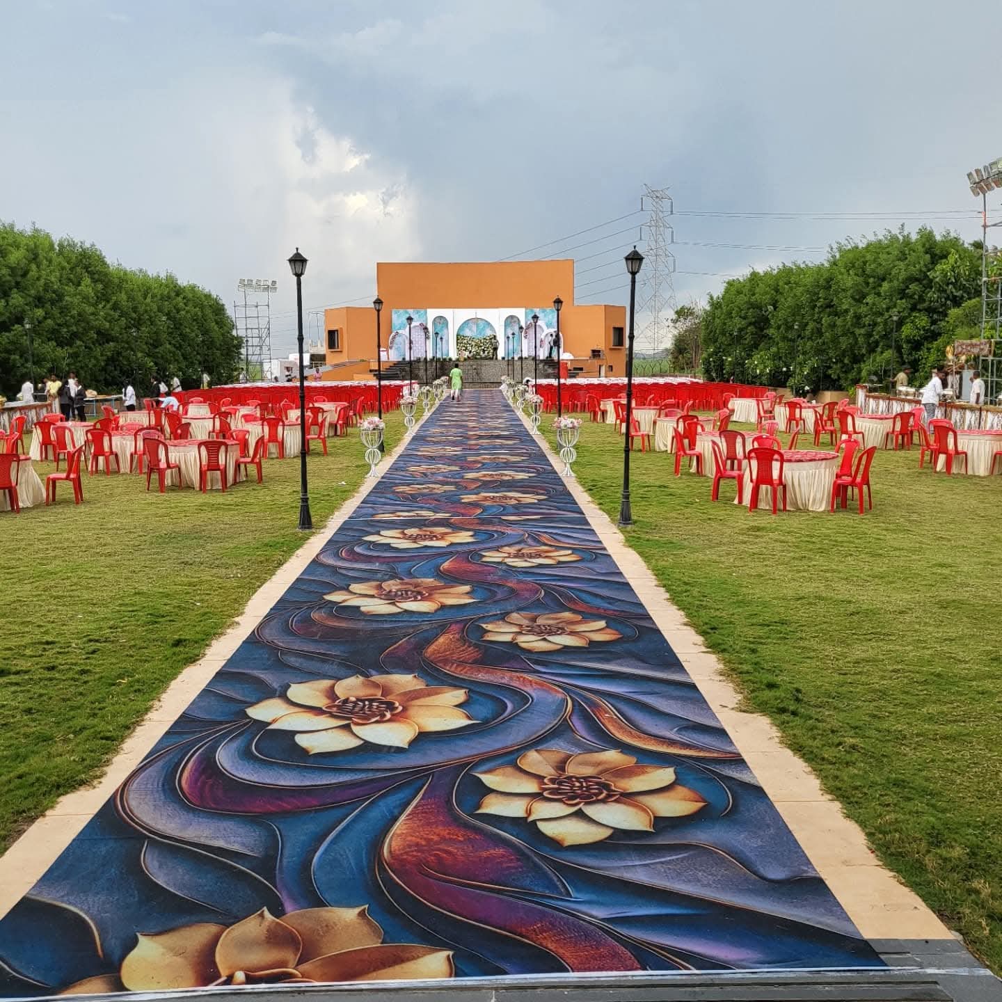 Milan Lawn Gallery 1