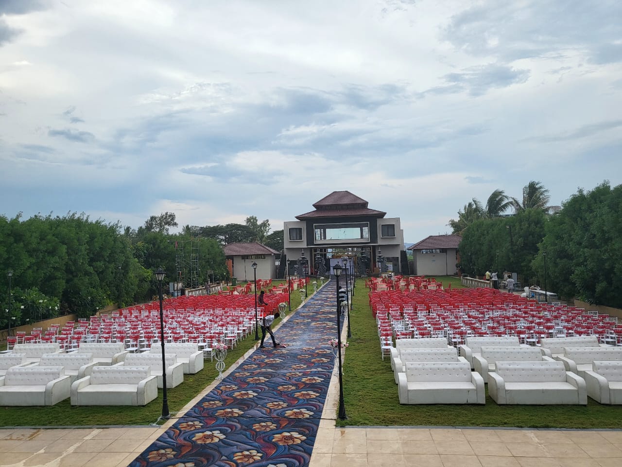 Milan Lawn Gallery 2